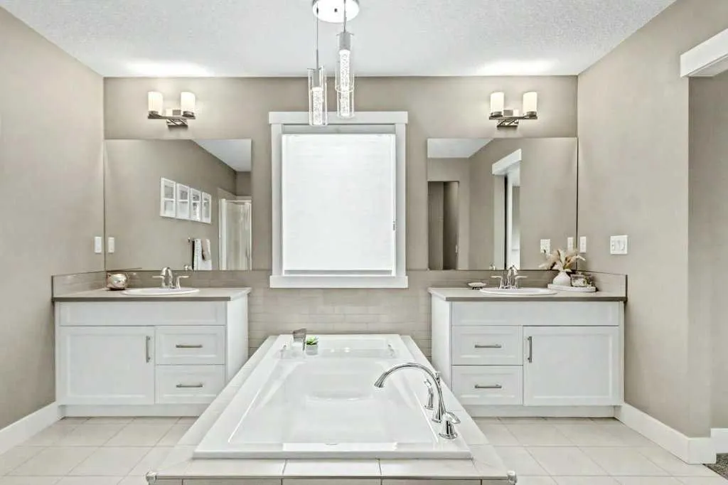 15 Sundown Way