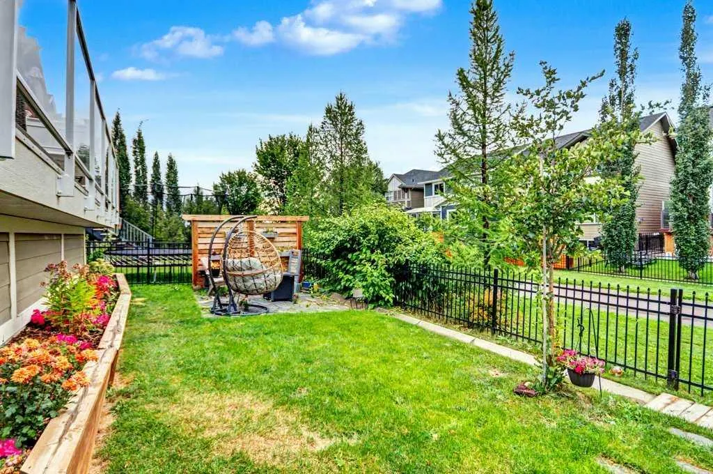15 Sundown Way