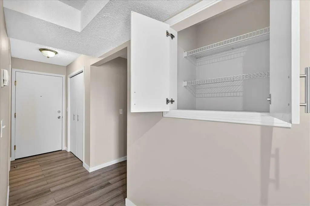 1717 60 Street SE #212