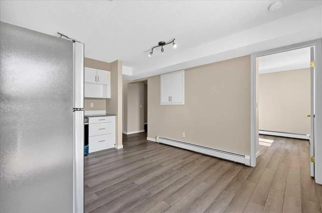 1717 60 Street SE #212
