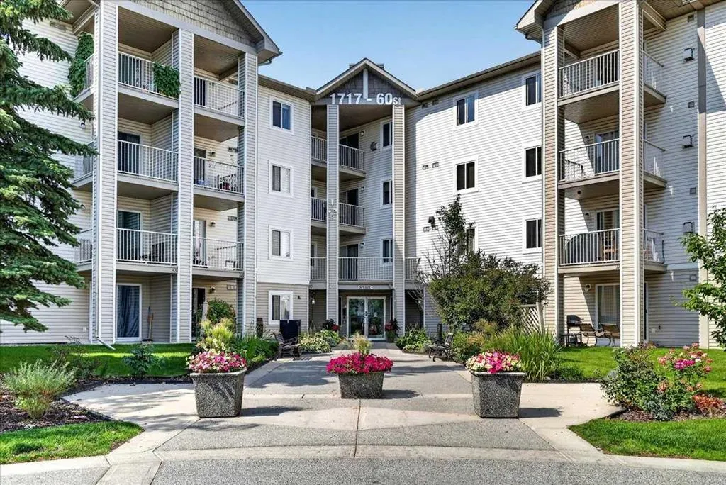 1717 60 Street SE #212