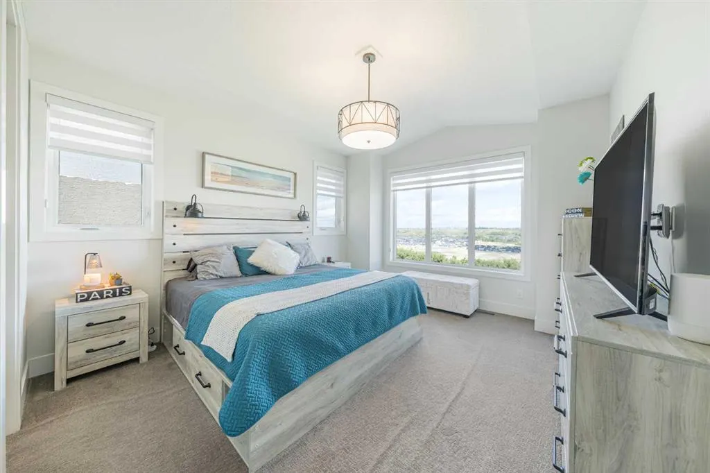 92 Walcrest View SE