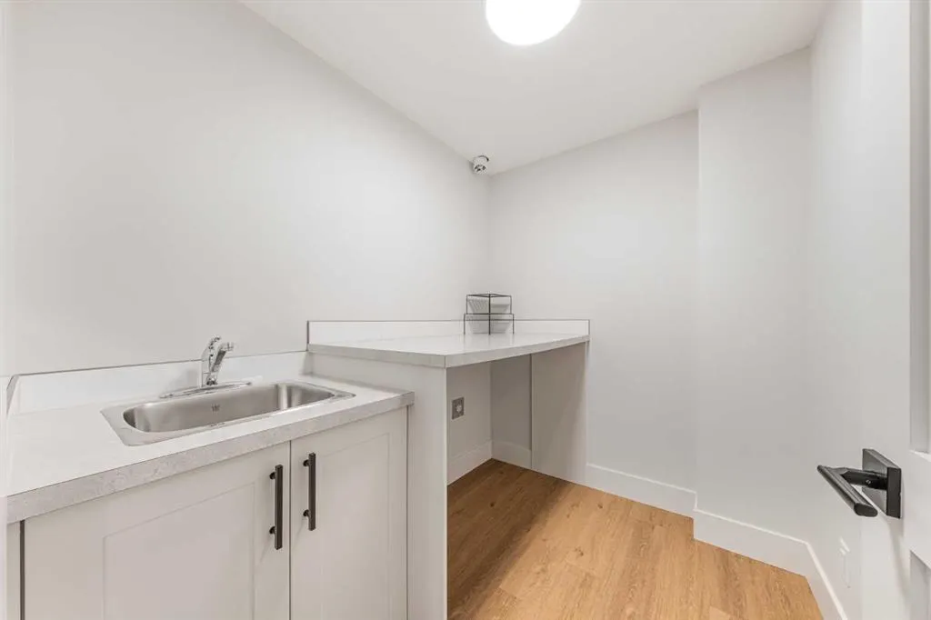 92 Walcrest View SE