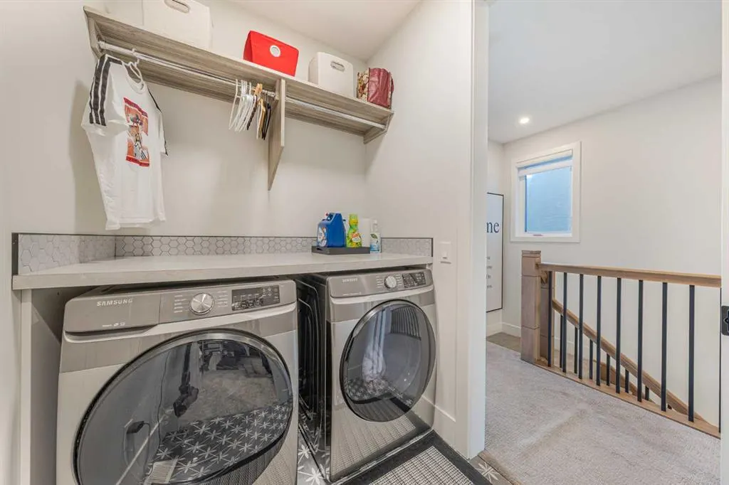 92 Walcrest View SE