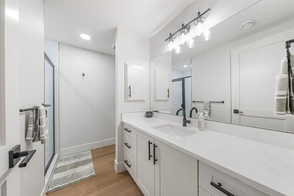 92 Walcrest View SE