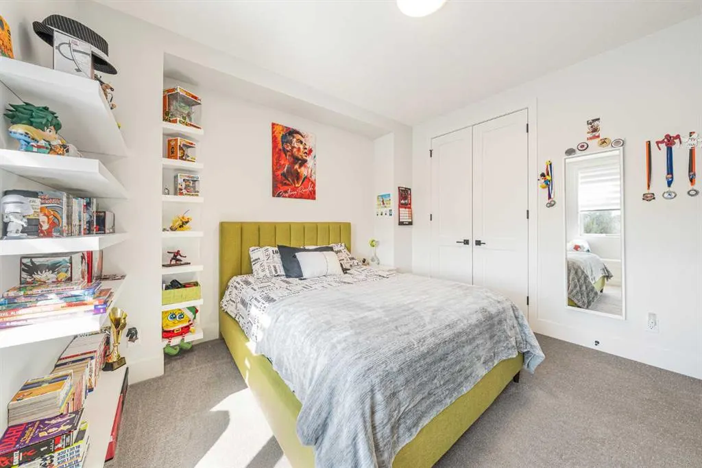 92 Walcrest View SE