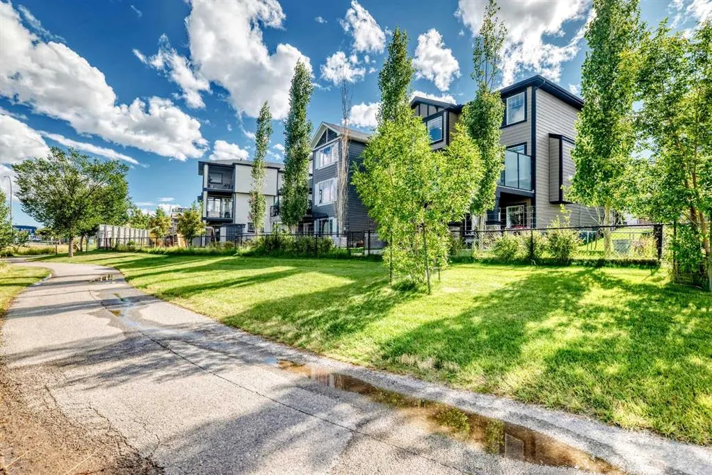 9 Cimarron Springs Green