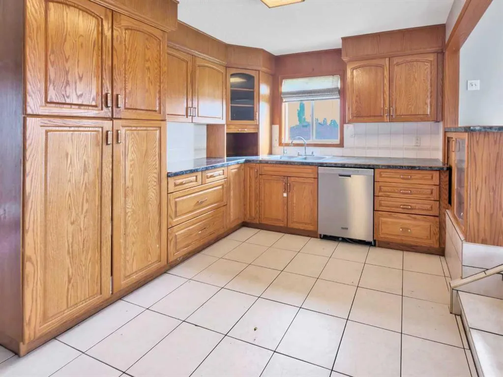 49 Street #4939