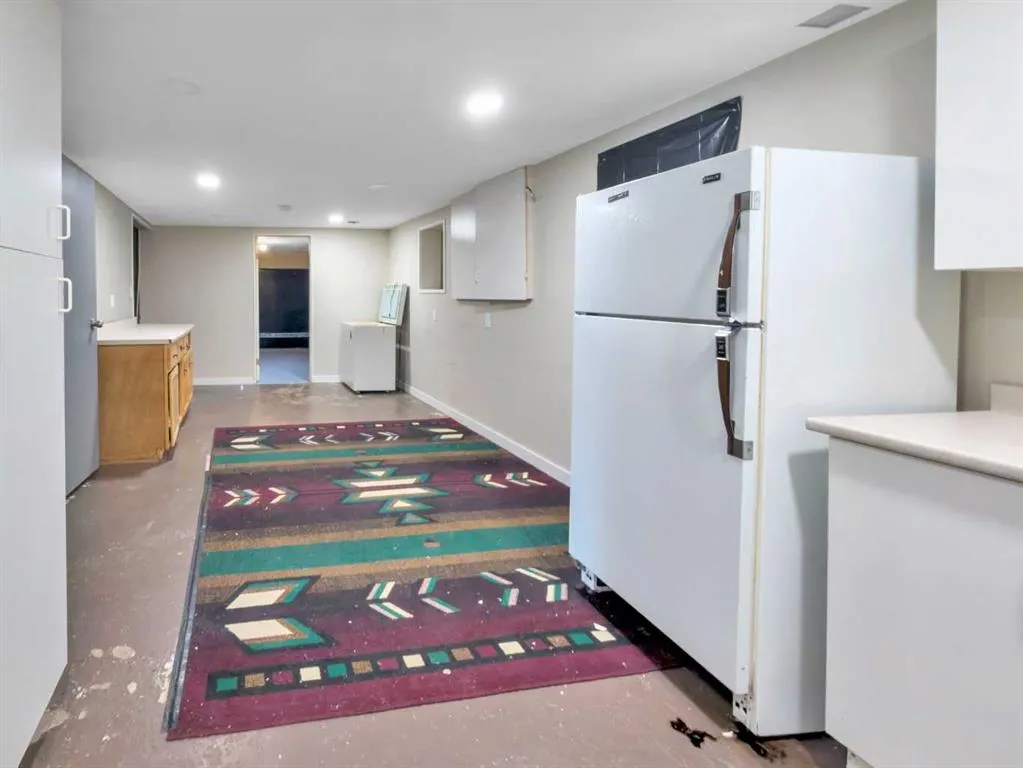 49 Street #4939