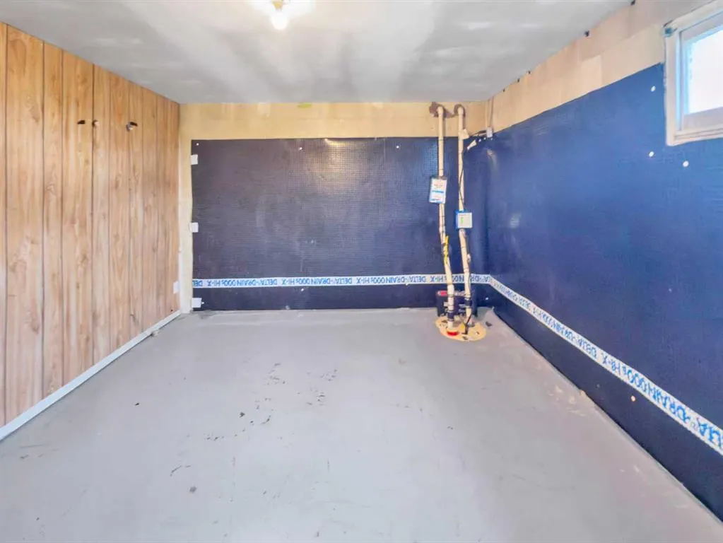 49 Street #4939