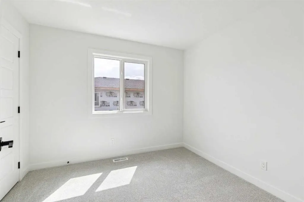 55 Bridgeport Circle
