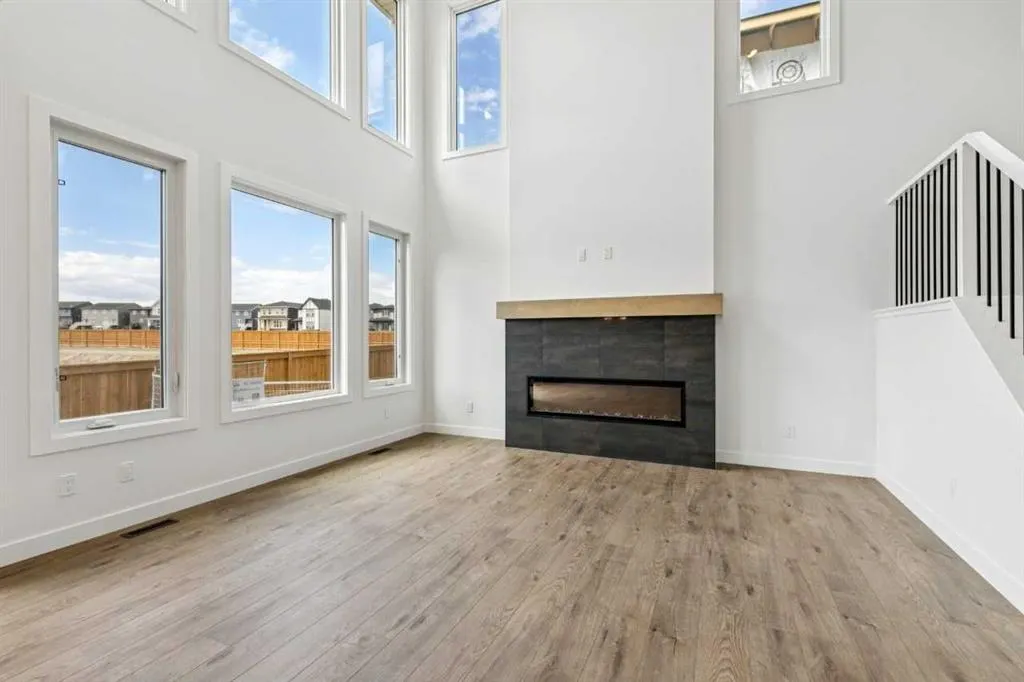 55 Bridgeport Circle