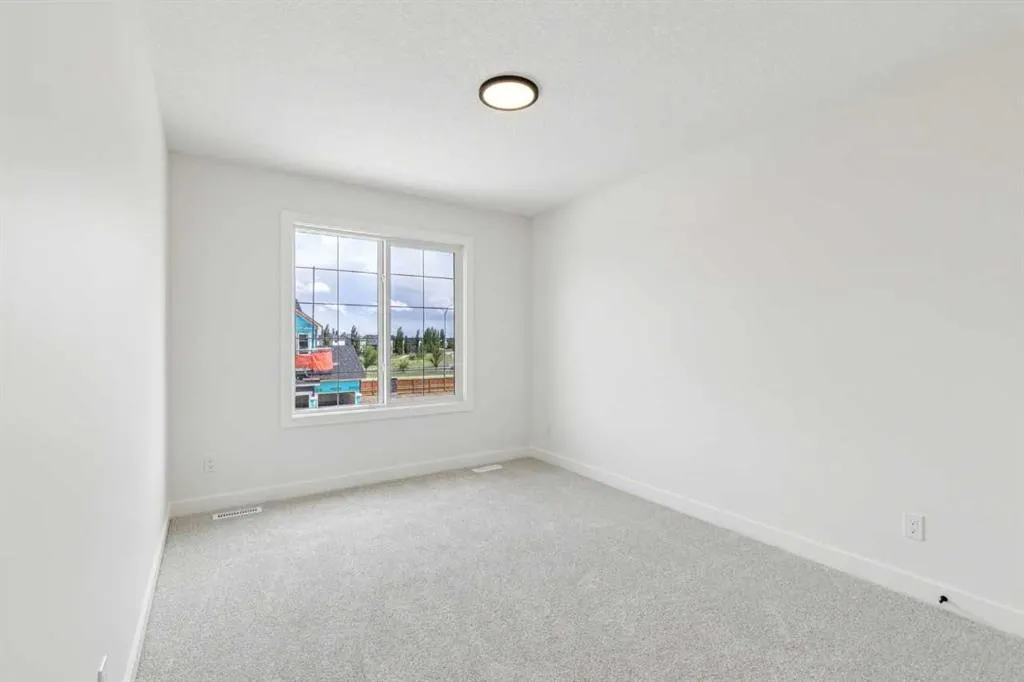 55 Bridgeport Circle