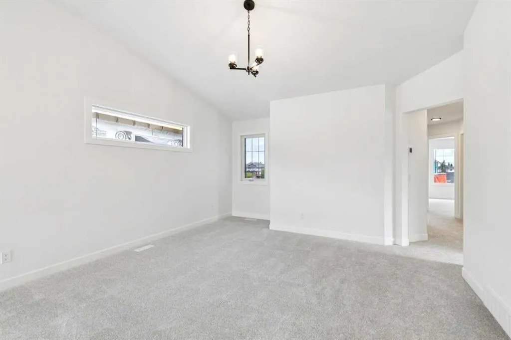 55 Bridgeport Circle