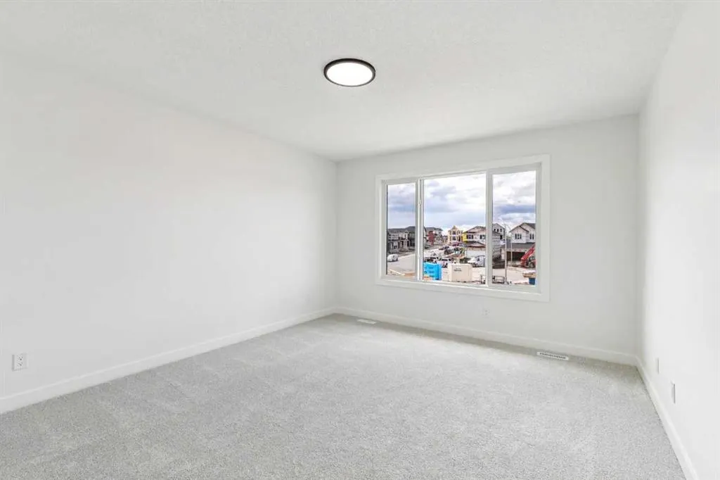 55 Bridgeport Circle
