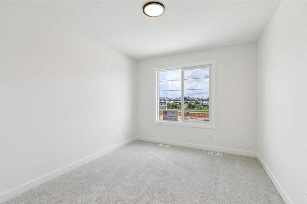 55 Bridgeport Circle