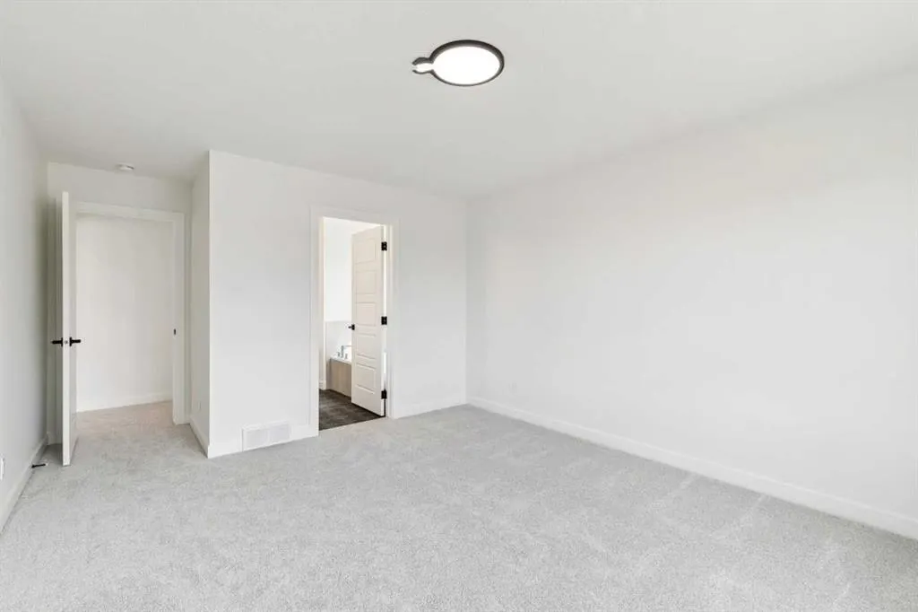 55 Bridgeport Circle