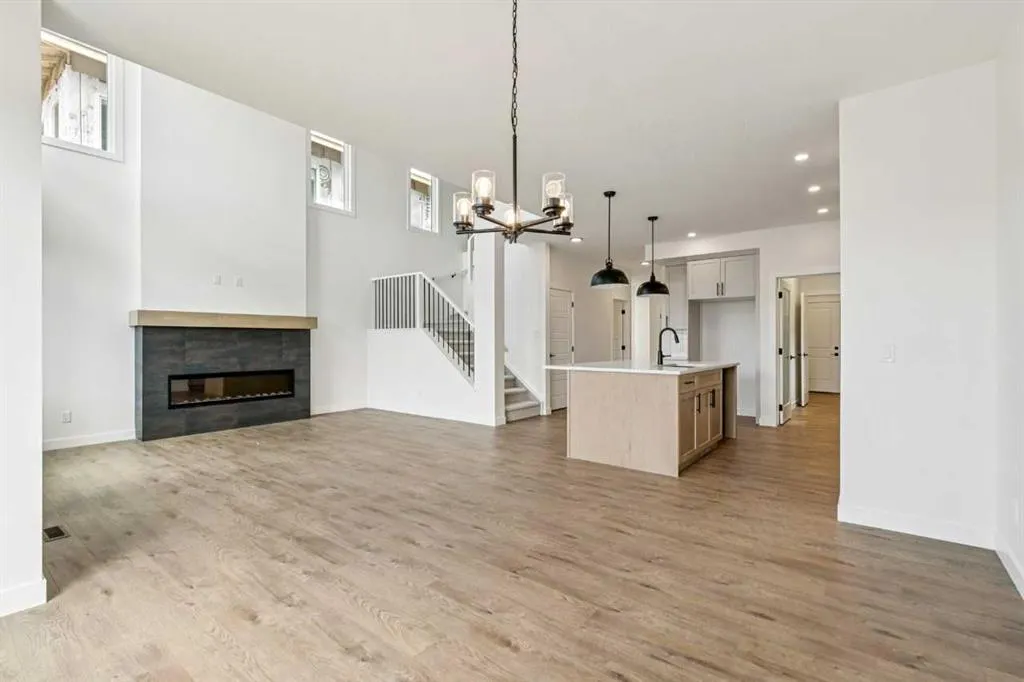 55 Bridgeport Circle