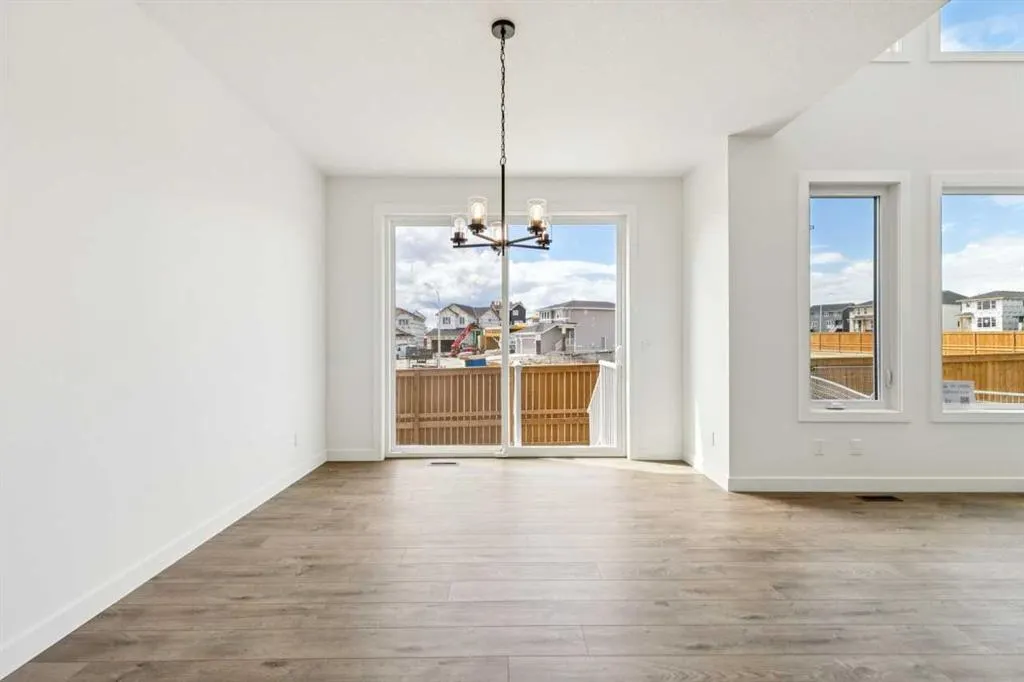 55 Bridgeport Circle