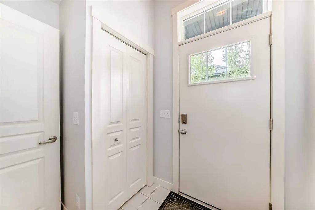 652 Cranford Walk SE