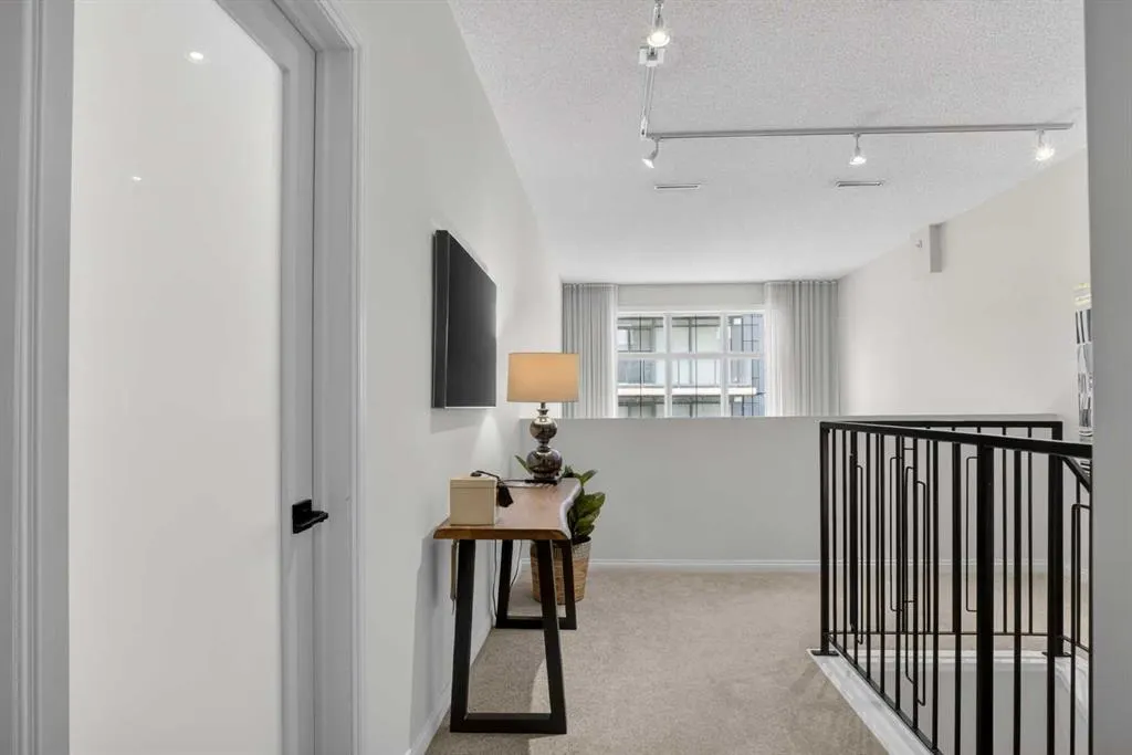 638 11 Avenue SW #311