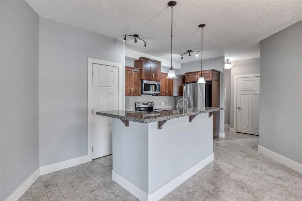 77 George Fox Trail W #117