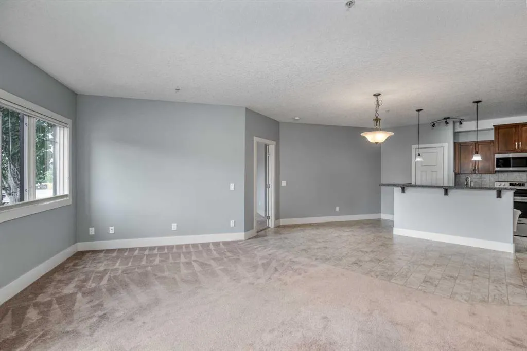 77 George Fox Trail W #117