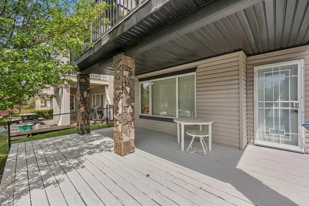 35 Rockyledge Rise NW