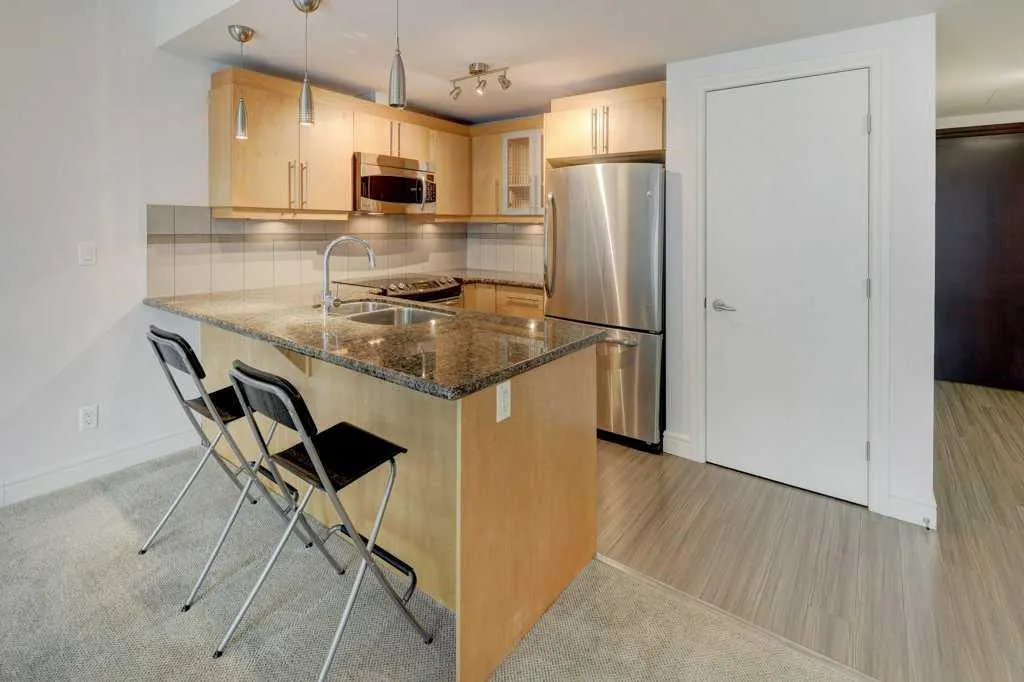 817 15 Avenue SW #601