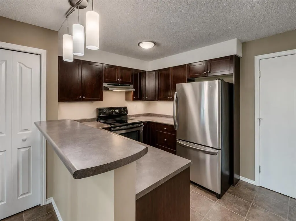 2395 Eversyde Avenue SW #1323