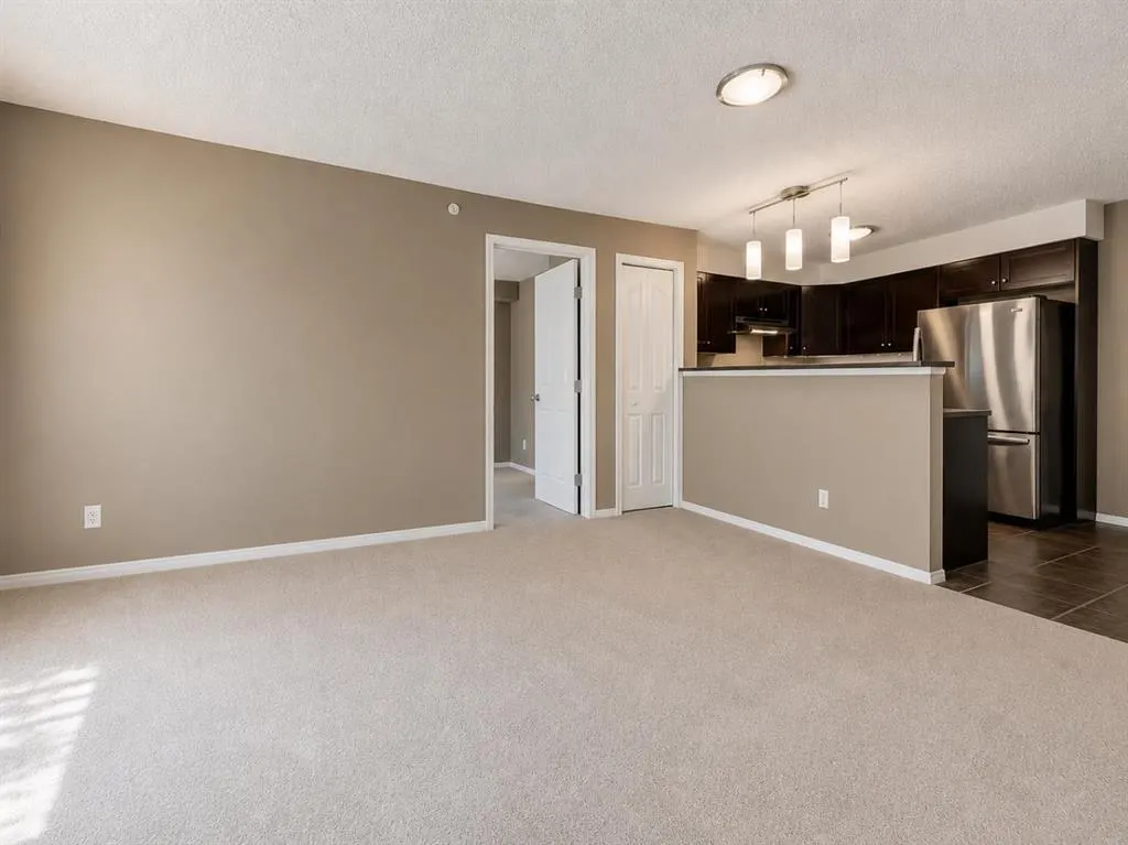 2395 Eversyde Avenue SW #1323