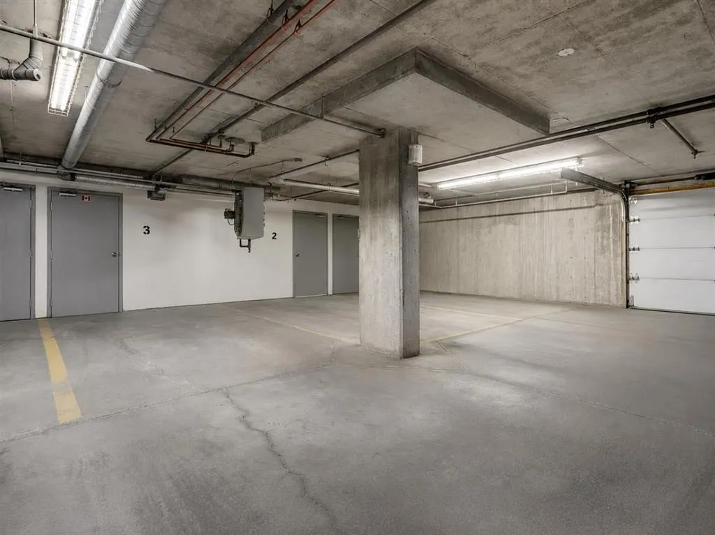 2395 Eversyde Avenue SW #1323