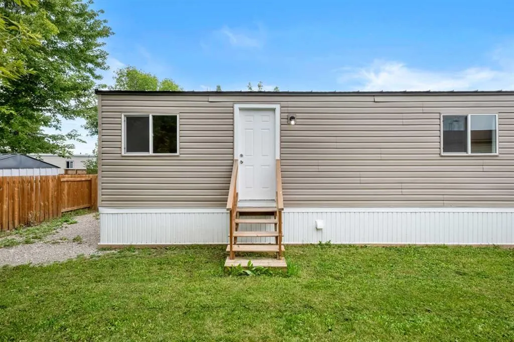 6220 17 Avenue SE #40