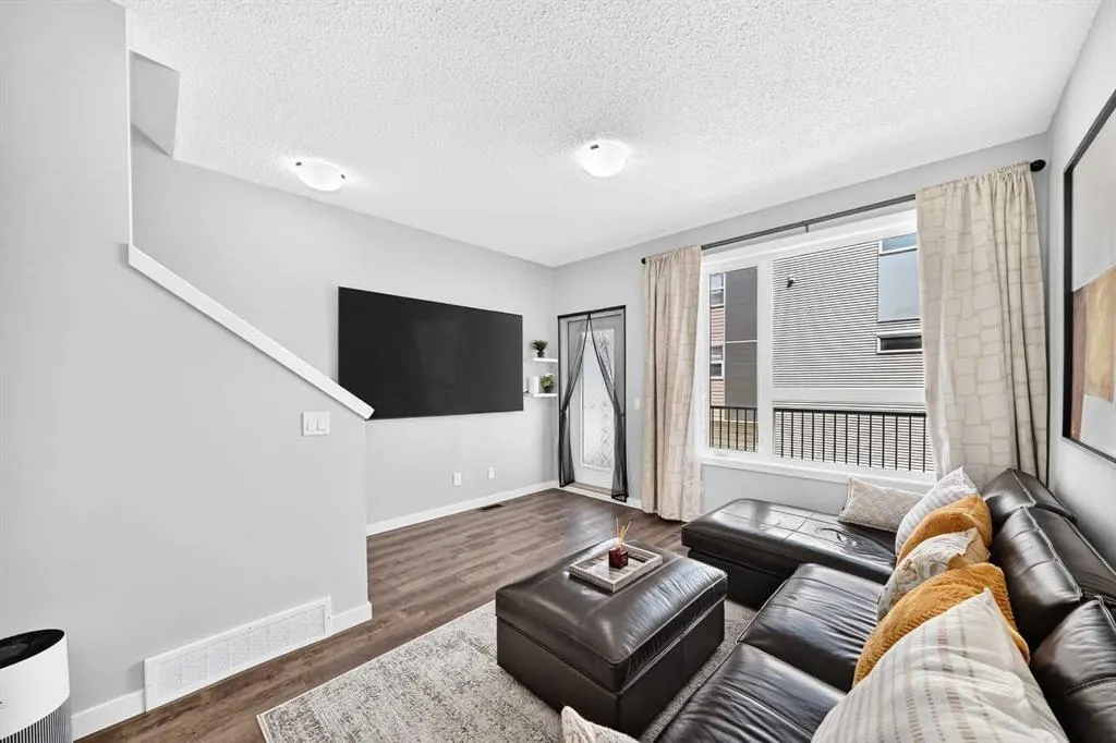 301 Redstone Boulevard NE #122