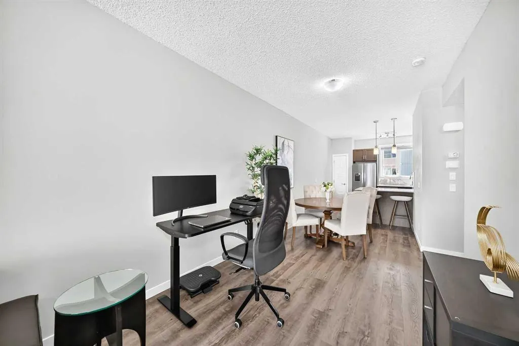 301 Redstone Boulevard NE #122