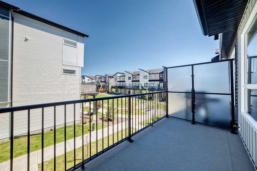 301 Redstone Boulevard NE #122