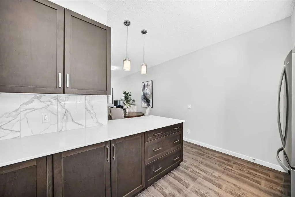 301 Redstone Boulevard NE #122
