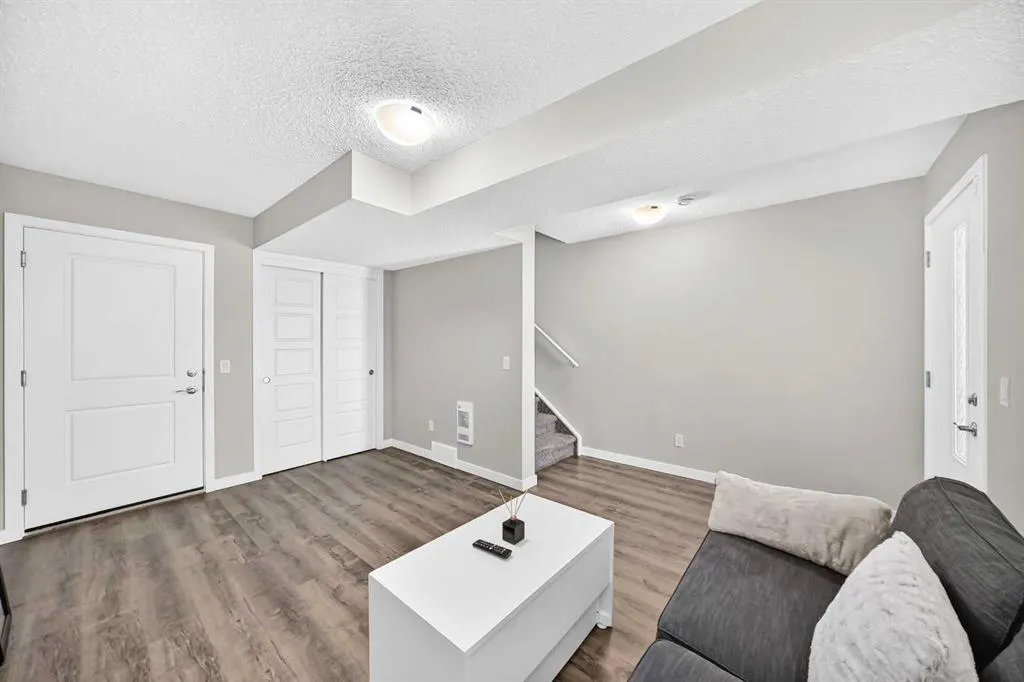 301 Redstone Boulevard NE #122