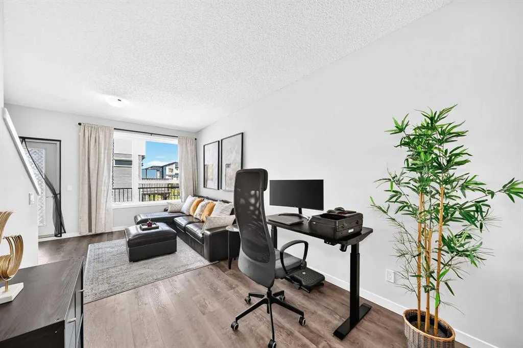 301 Redstone Boulevard NE #122