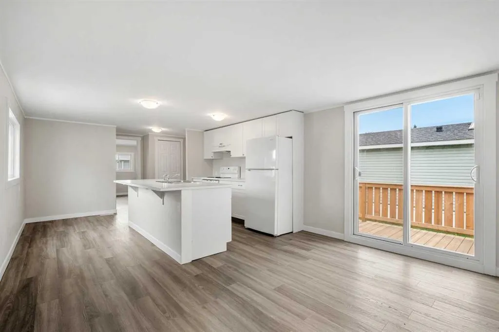 6220 17 Avenue SE #242