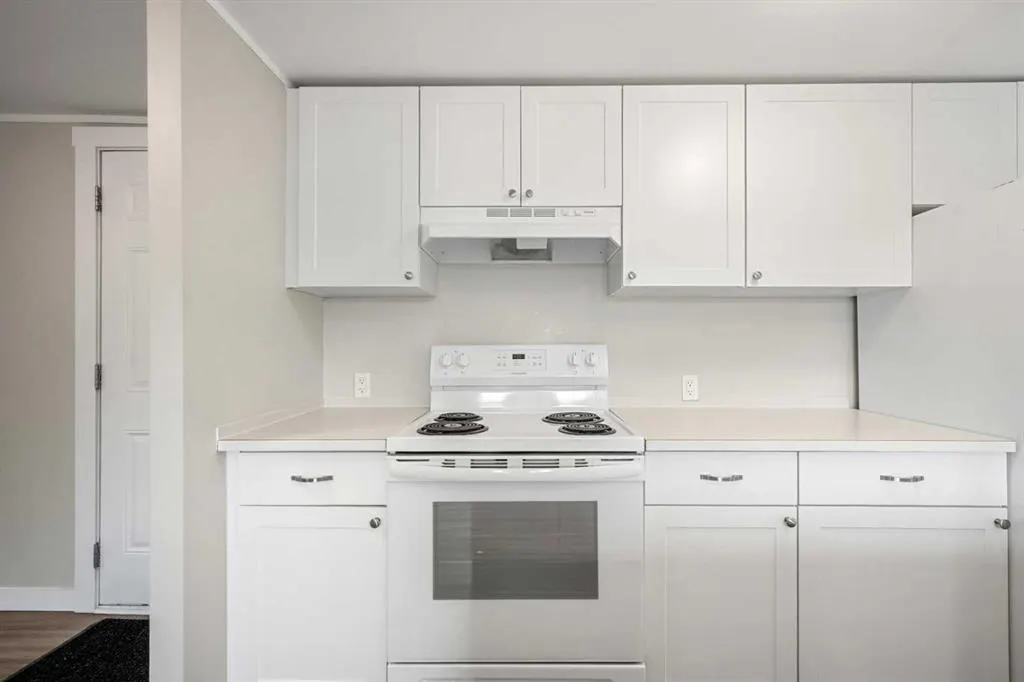 6220 17 Avenue SE #242