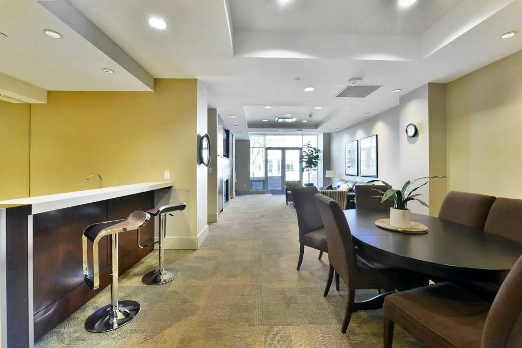 1118 12 Avenue SW #1407