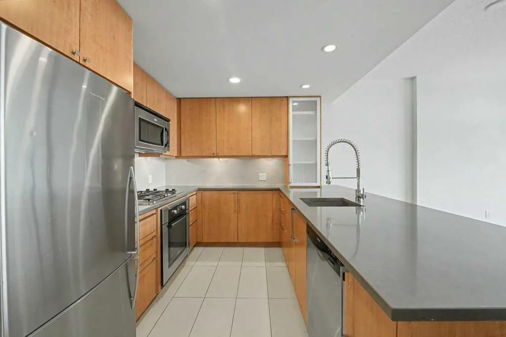 1118 12 Avenue SW #1407