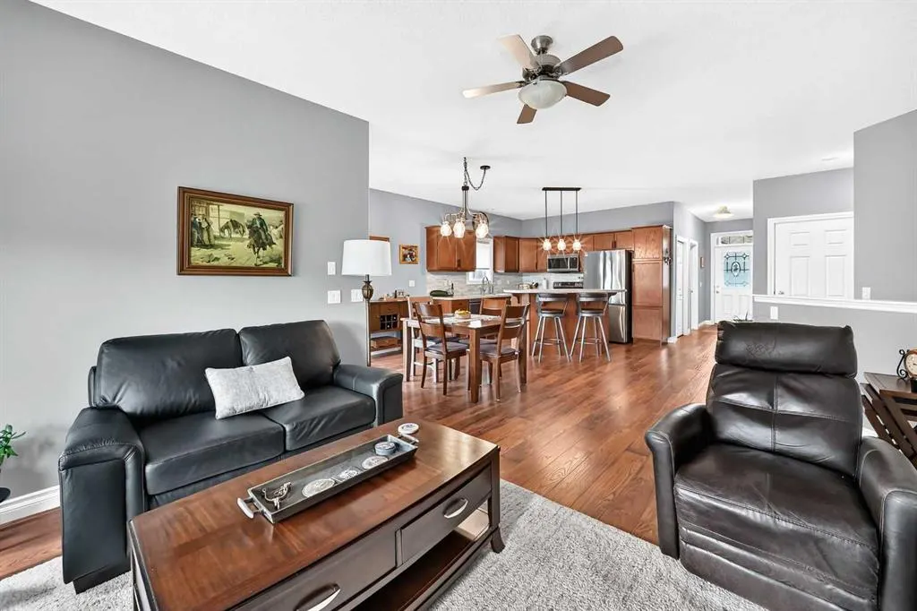 84 River Heights View