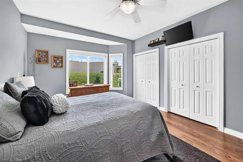 84 River Heights View