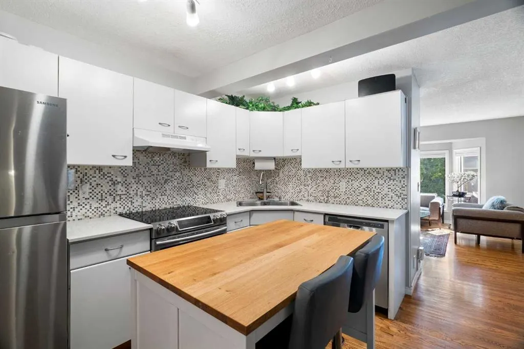 2429 28 Street SW #3