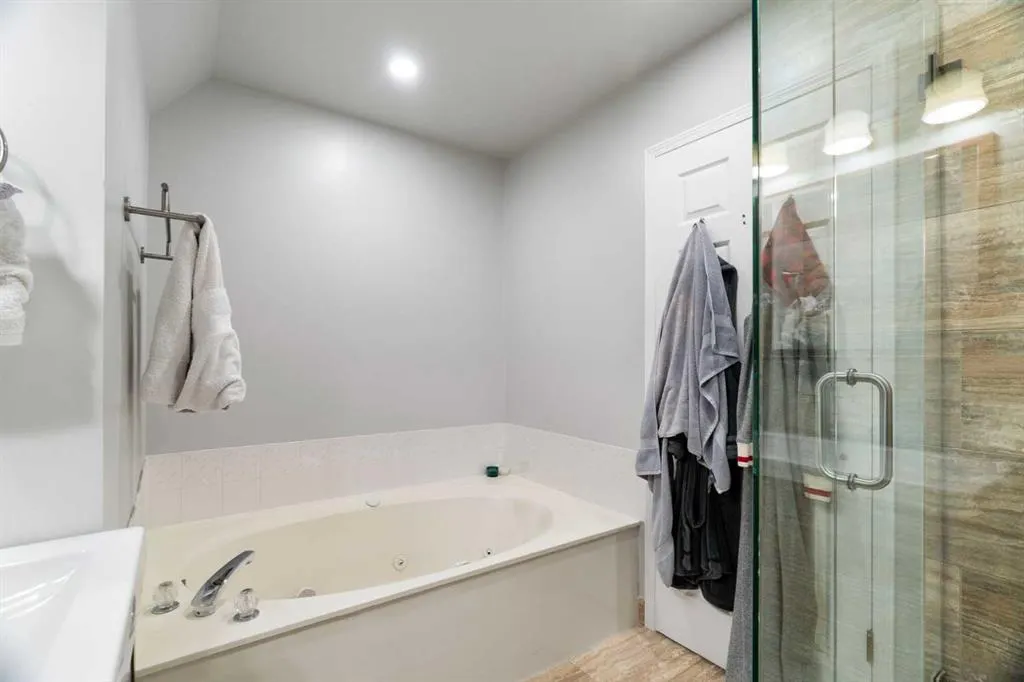 2429 28 Street SW #3