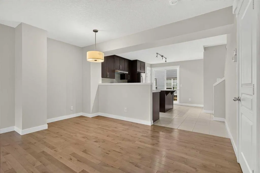 1106 Mckenzie Towne Row SE