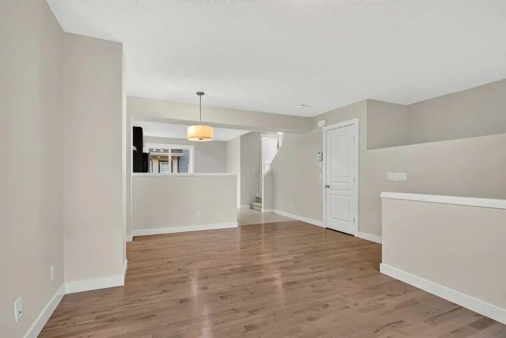 1106 Mckenzie Towne Row SE