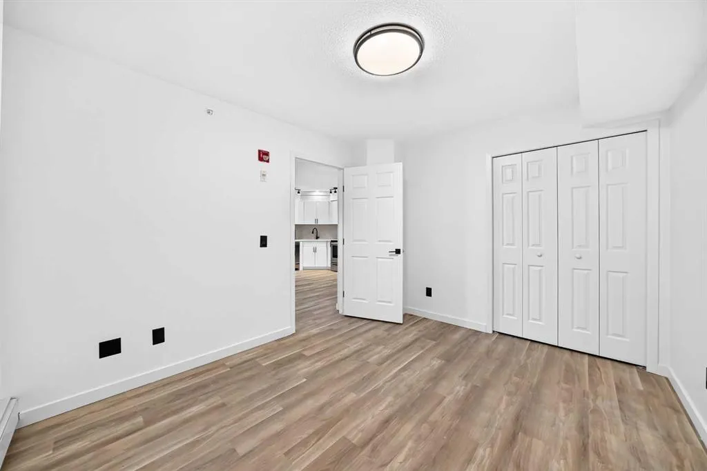 2000 Applevillage Court SE #411